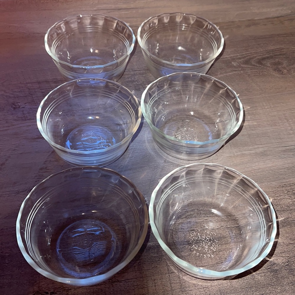 Pyrex Set of 6 cute vintage glass dipping 463